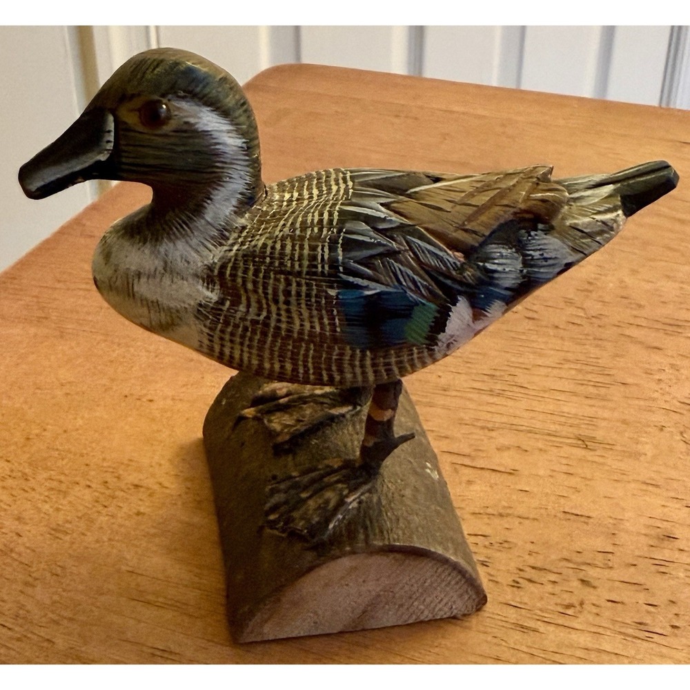VINTAGE HAND Carved & Painted Wooden Hen Pintail Decoy Statute ON LOG 4"